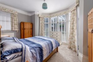 Bedroom- click for photo gallery
